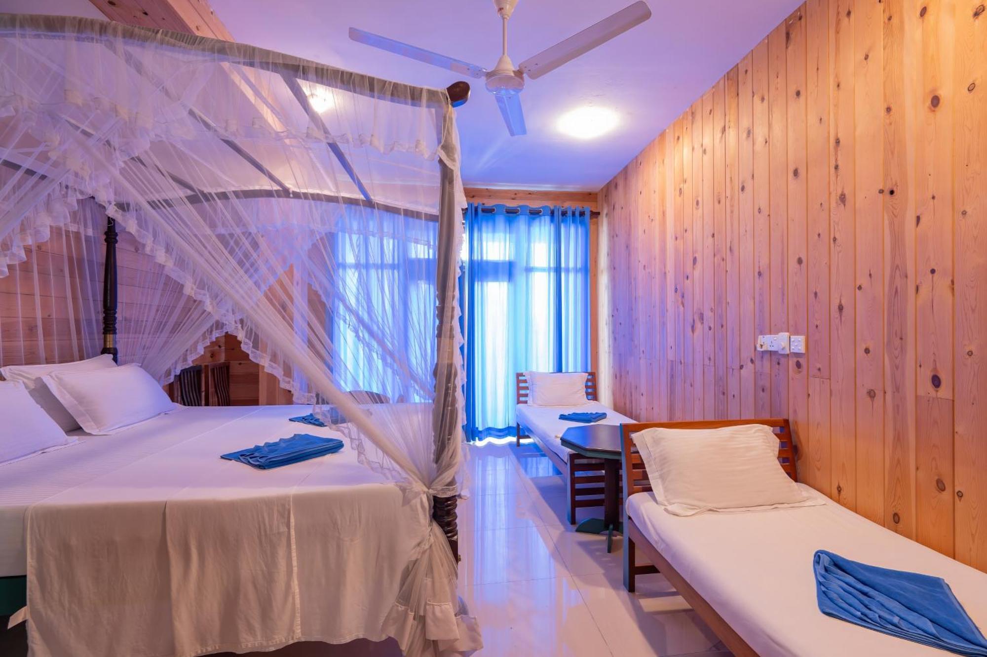 Hotel Aaradhya Mirissa Zewnętrze zdjęcie