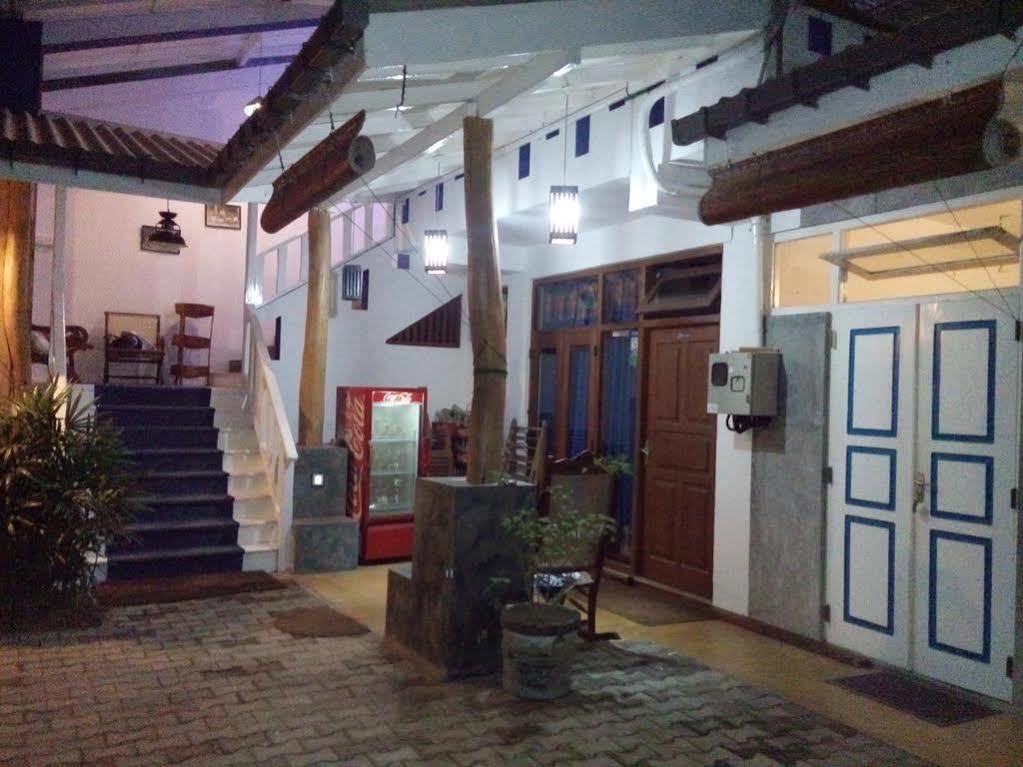 Hotel Aaradhya Mirissa Zewnętrze zdjęcie